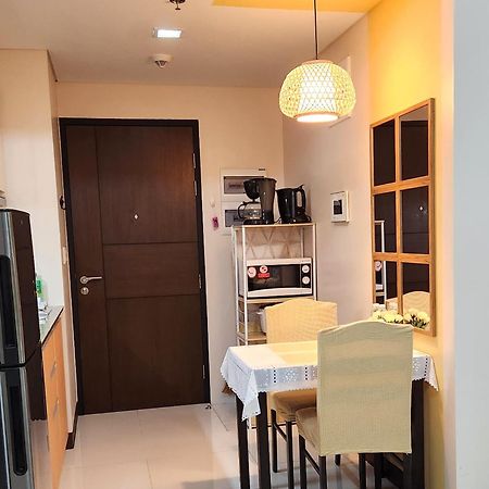 Ferienwohnung House Of B&Y At 101 Newport Across Naia T3 Manila Exterior foto