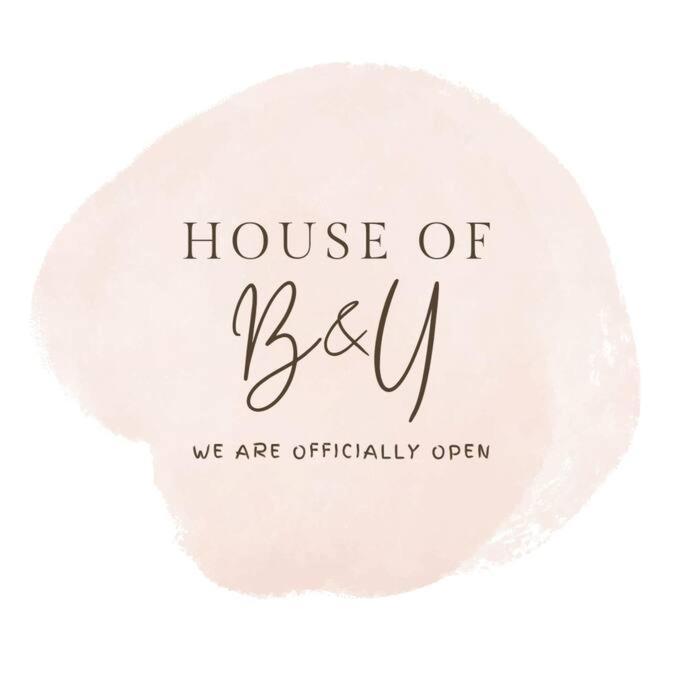 Ferienwohnung House Of B&Y At 101 Newport Across Naia T3 Manila Exterior foto